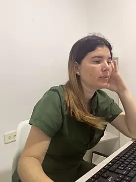 amelia 16 online show from May 26, 1:10 pm