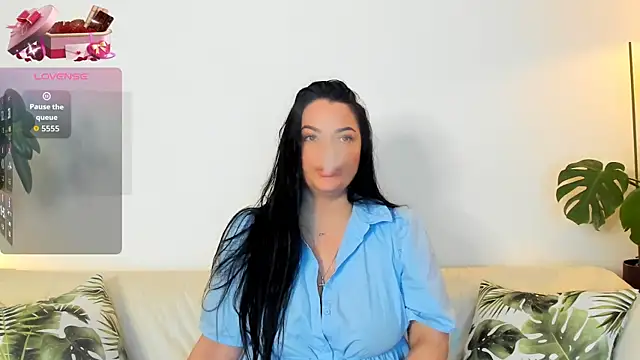 Helga Fawx online show from April 15, 8:04 am