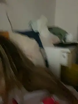 Mili Bou online show from April 17, 3:19 am