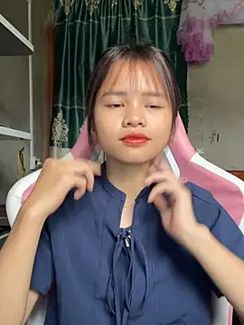 mayha11 online show from April 17, 2:02 am