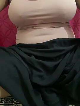 shanayacpl online show from April 24, 6:33 pm