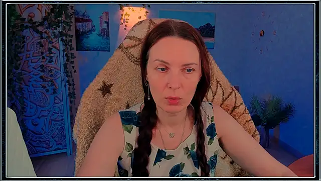LanaRadiance online show from June 8, 2:29 pm