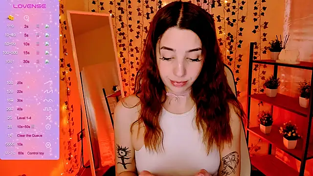CharliGrace  online show from May 5, 8:17 am