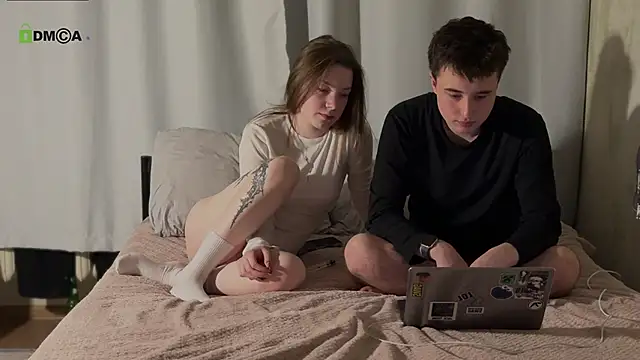 oakpatch online show from April 18, 4:31 pm