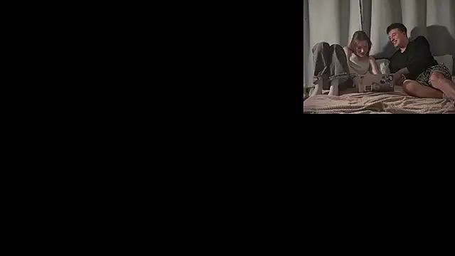 oakpatch online show from April 10, 4:57 pm