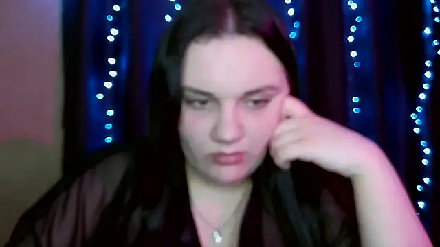 Penny Perry online show from May 6, 6:56 pm