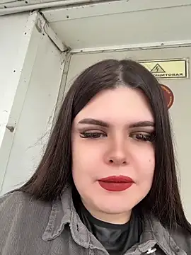 AmeliaBronze online show from April 28, 1:14 am
