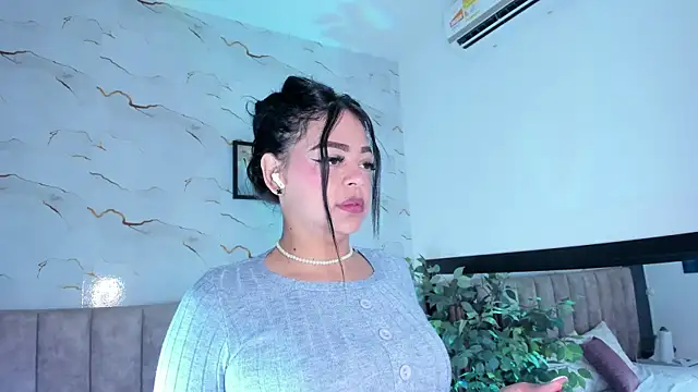 Candicewayne online show from June 19, 11:14 am