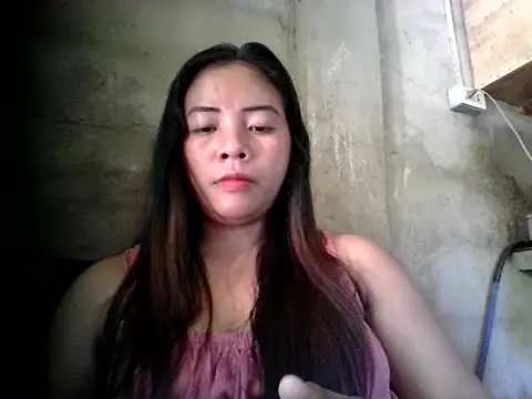 pinayysimple online show from April 25, 3:53 am