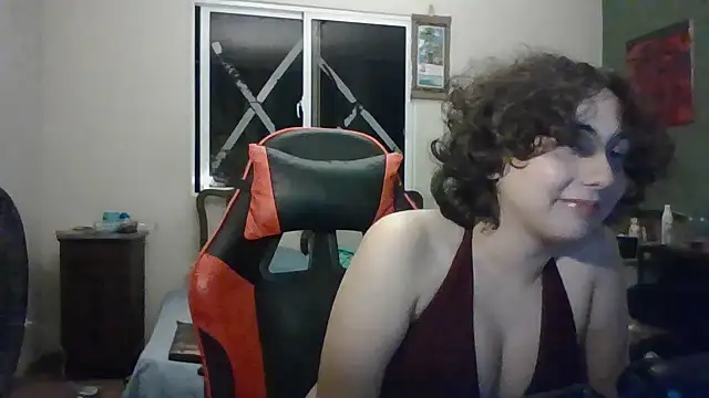 sarah2139 online show from April 13, 6:03 am