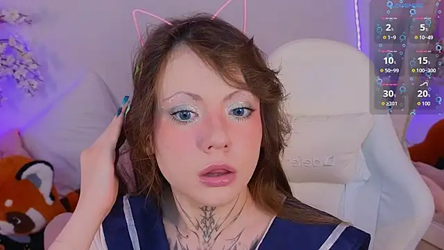 EricaMoonn online show from May 8, 10:18 am