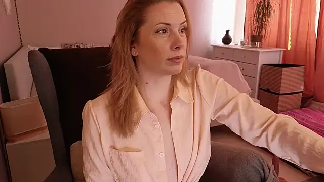 Sharon Red online show from February 23, 11:42 am