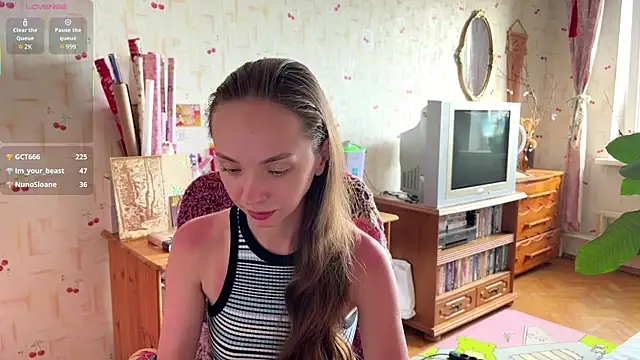 AdriannaBill online show from June 21, 2:54 pm