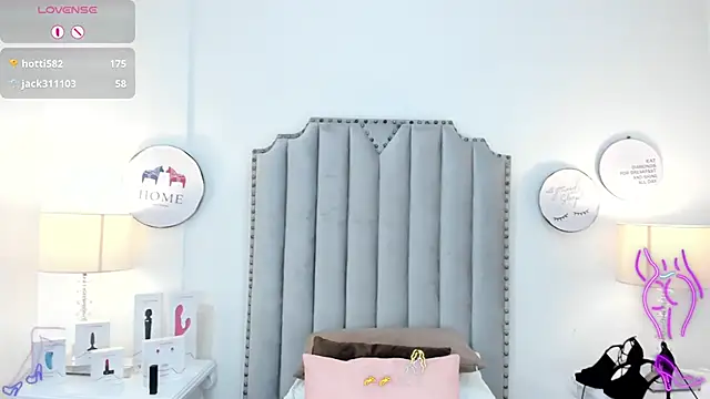 katherine glow online show from April 15, 3:12 pm