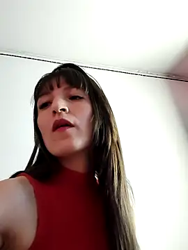 tina sussy online show from April 23, 1:35 pm