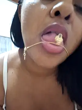 Ayla Phone online show from April 28, 2:27 am
