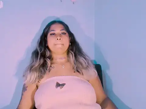 Honey Havoc05 online show from April 15, 11:44 am