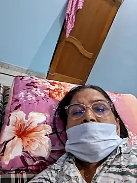 Shalini3456 online show from May 31, 6:09 pm