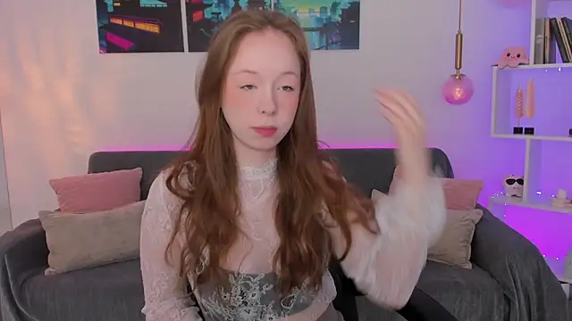 AdeleLang online show from June 9, 3:50 am