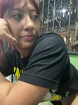 Lilith  Adan online show from April 30, 1:11 am