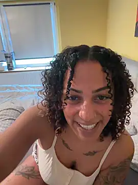 SweetPetiteNoir online show from May 14, 5:19 pm