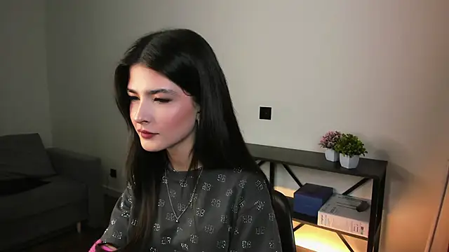 Amelia bru online show from April 21, 4:36 pm