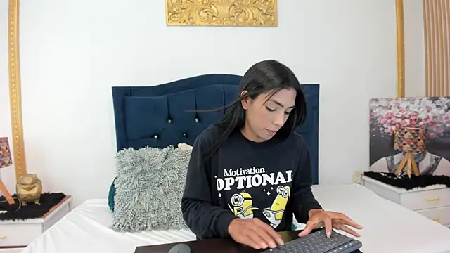 AmberKayleigh online show from April 30, 5:40 pm