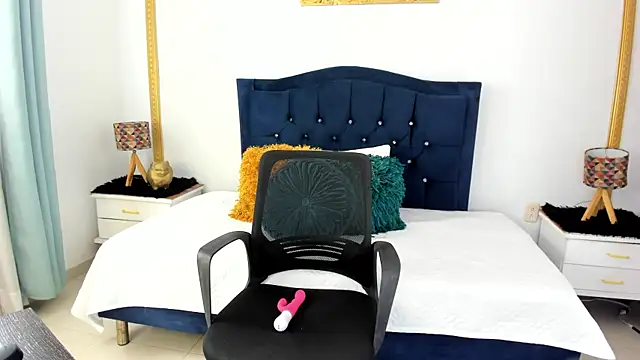 AmberKayleigh online show from July 3, 3:51 pm