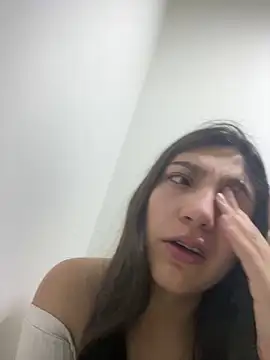Soffy 20 online show from May 2, 5:49 pm