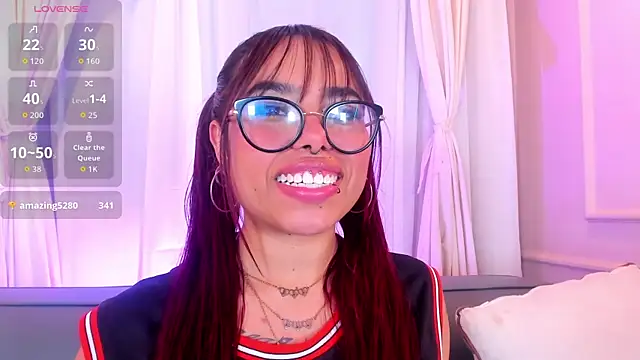 Little natty  online show from May 22, 7:01 pm