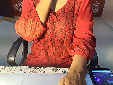 Hotty Girl147 online show from May 24, 8:57 am
