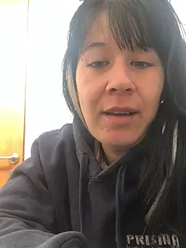 laamorenita online show from April 28, 1:26 pm