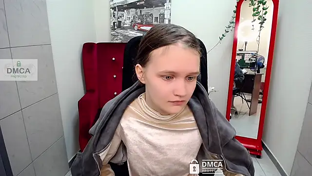  donnaSia  online show from June 6, 7:58 am