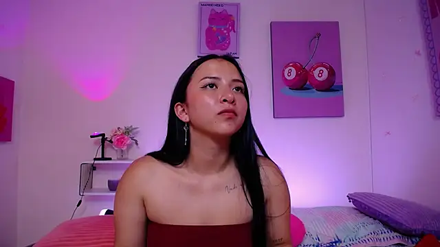EmmyCastillo online show from May 16, 5:54 am