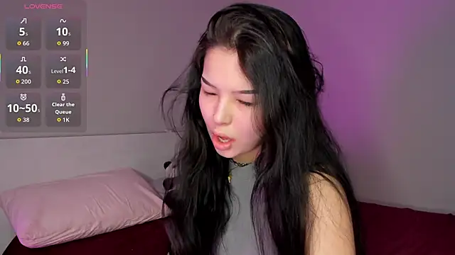 missinfull online show from May 12, 1:29 pm