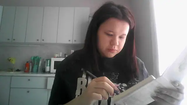Amanda Mia  online show from May 11, 8:16 am