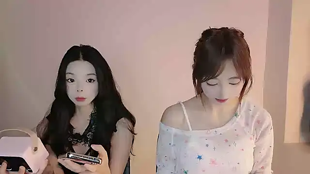 Zhizhi-99 online show from May 31, 2:28 am
