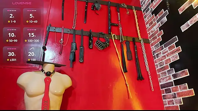Dominatriz Arlette online show from May 2, 9:18 pm