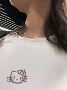 Wendy 789 online show from June 9, 5:40 am