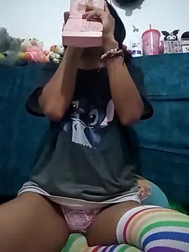 VaneMoon online show from May 12, 10:33 am