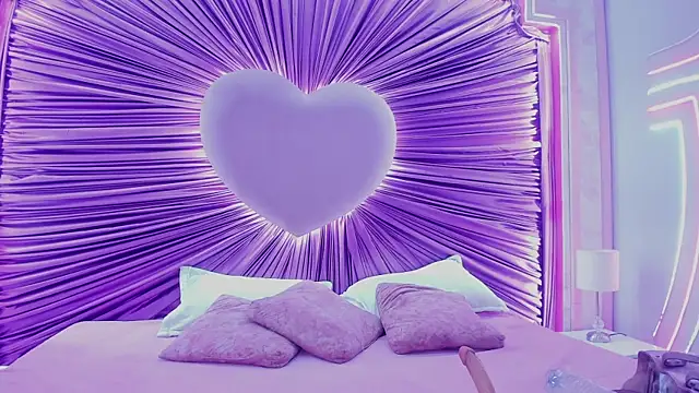AmelieCooper online show from June 4, 7:51 pm