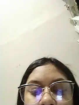 zoehot07 online show from July 12, 10:43 pm