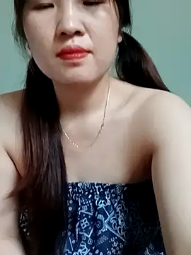 Kee2000 online show from May 20, 8:00 am