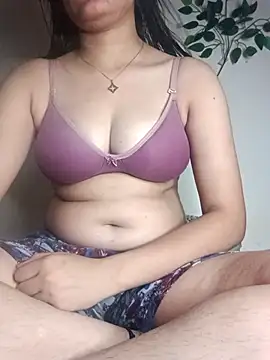 sexy pritii online show from May 7, 3:44 am