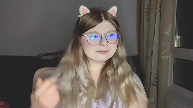 YukiBlush online show from May 14, 8:14 pm
