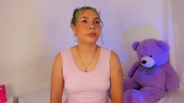 Violetta cam  online show from May 9, 2:35 am