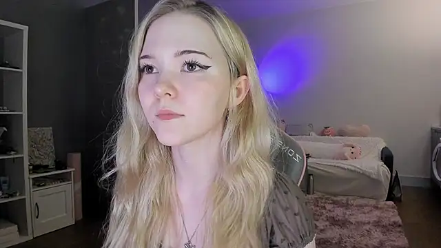 fairy cassie online show from May 14, 10:37 pm