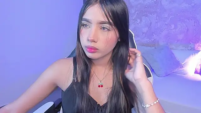 megan thorp online show from June 13, 7:22 pm
