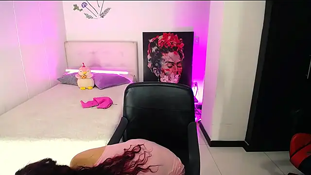 skarlett online show from July 9, 12:13 am