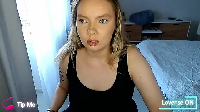 PolinaXXXXXJones online show from May 15, 2:53 pm